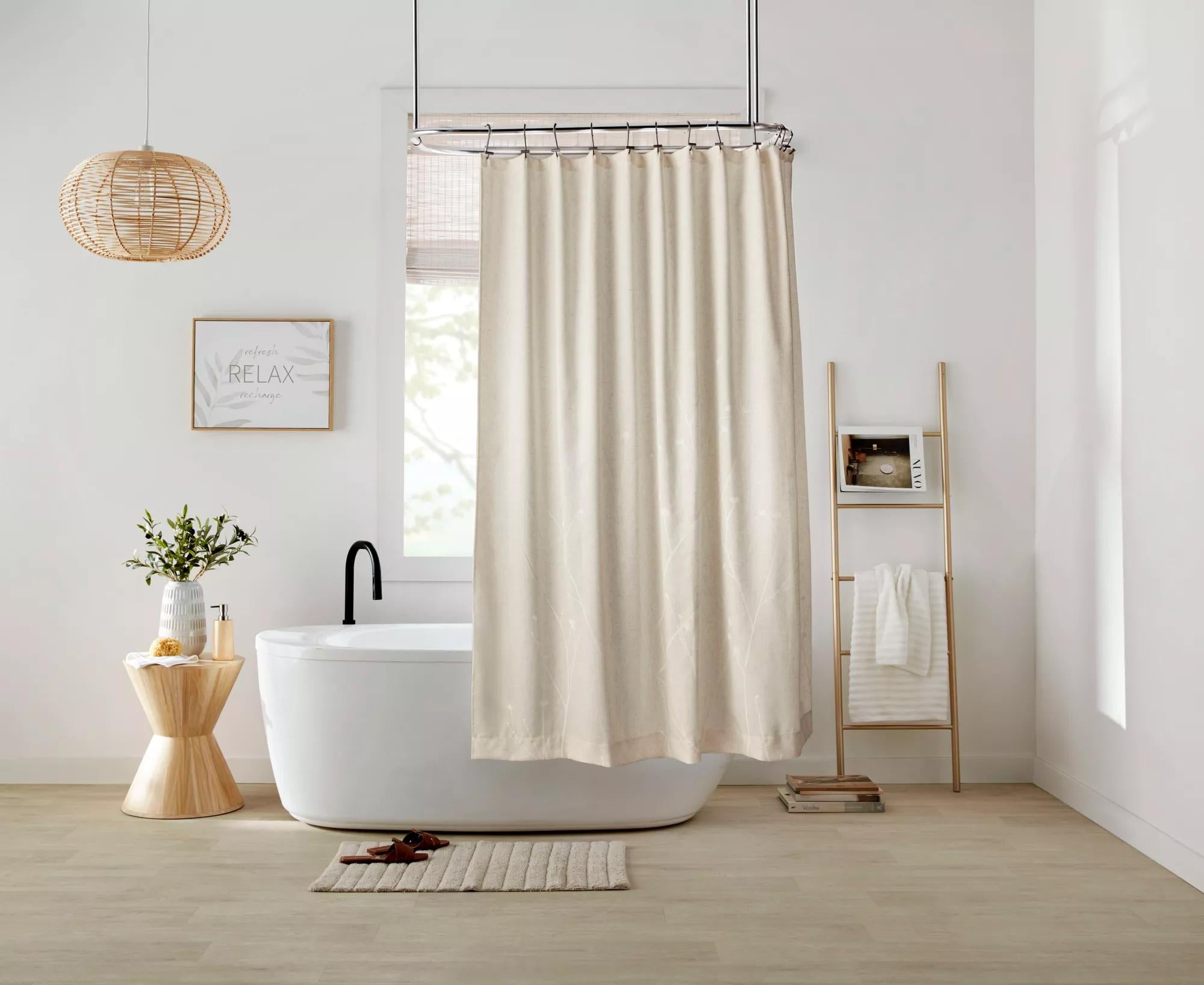 Lindsay Shower Curtain 72 x 72