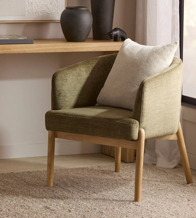 Accent Chairs