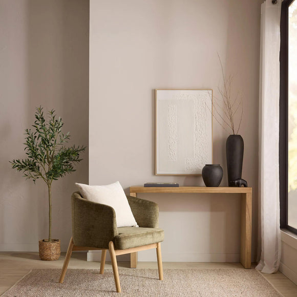 Accent Chairs & Sofas