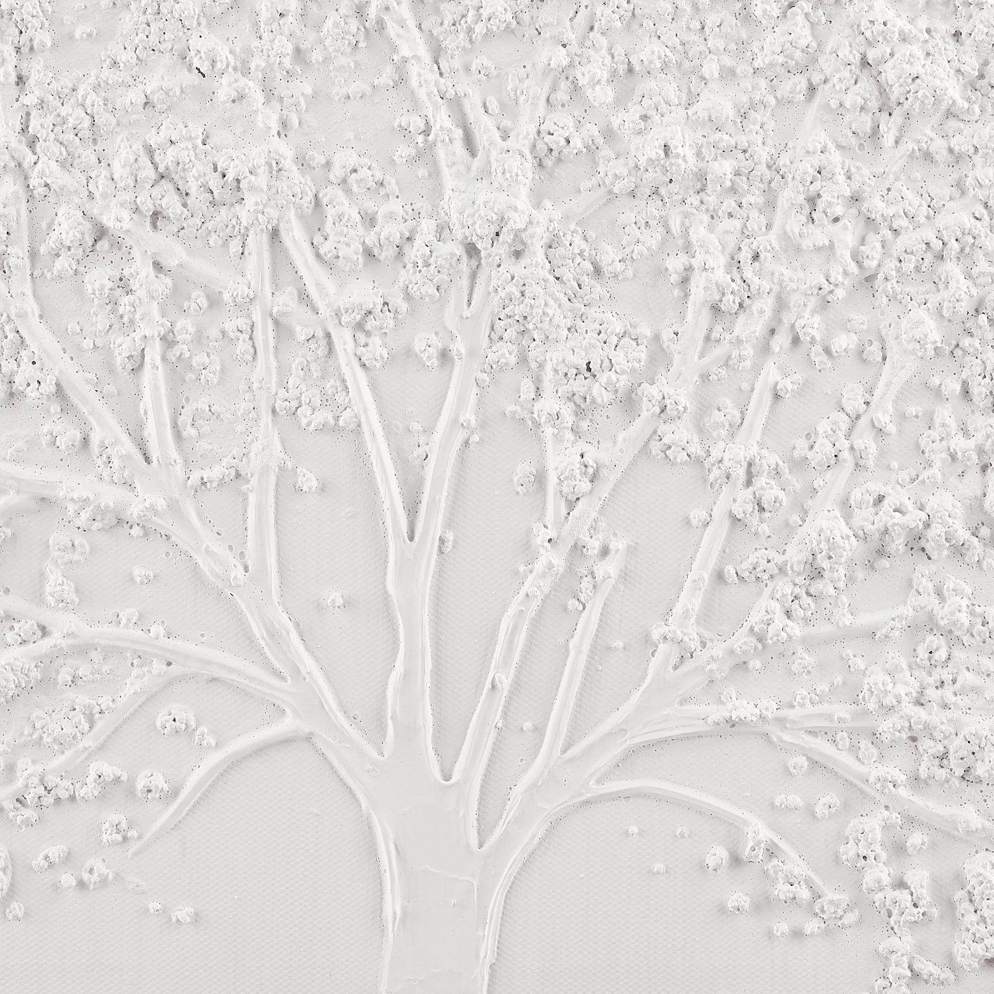 アート作品[WHITE BURIAL 1] White Tree Framed Art – Bouclair