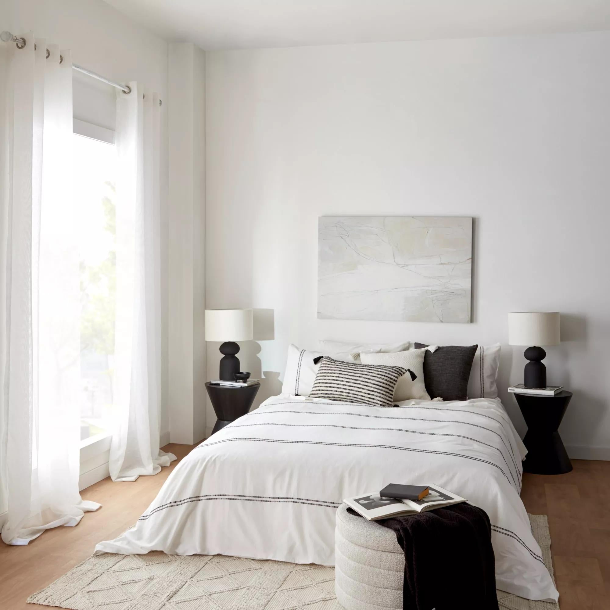 Assen Collection - 3-Piece Duvet Cover Set