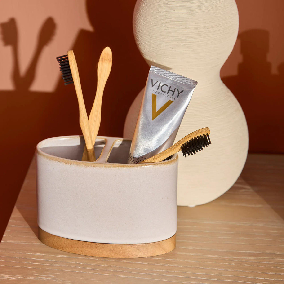 Lot De 2 Porte-Brosses à Dents Mini En Céramique - Couleur Jaune Clair - Dimensions 3 X 4.4 Cm