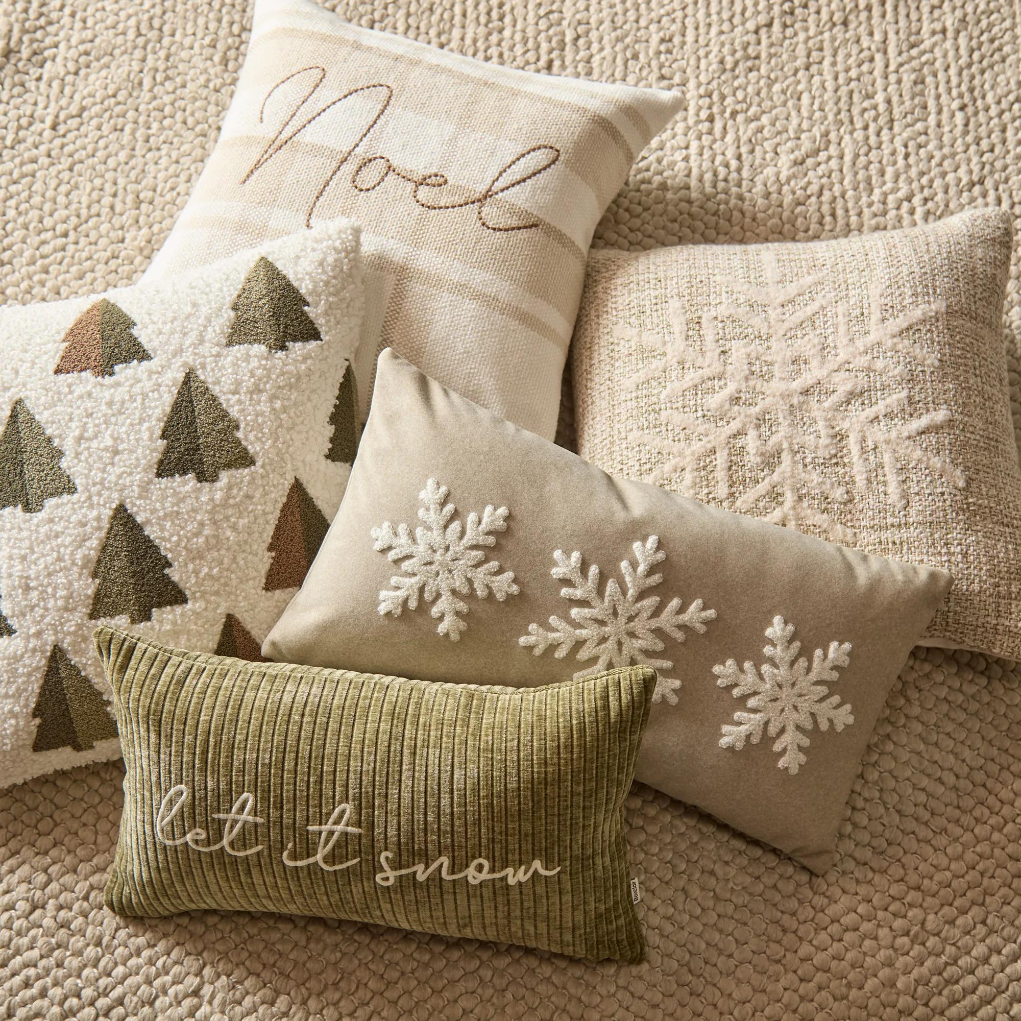 Kyan Let It Snow Lumbar Pillow – Bouclair