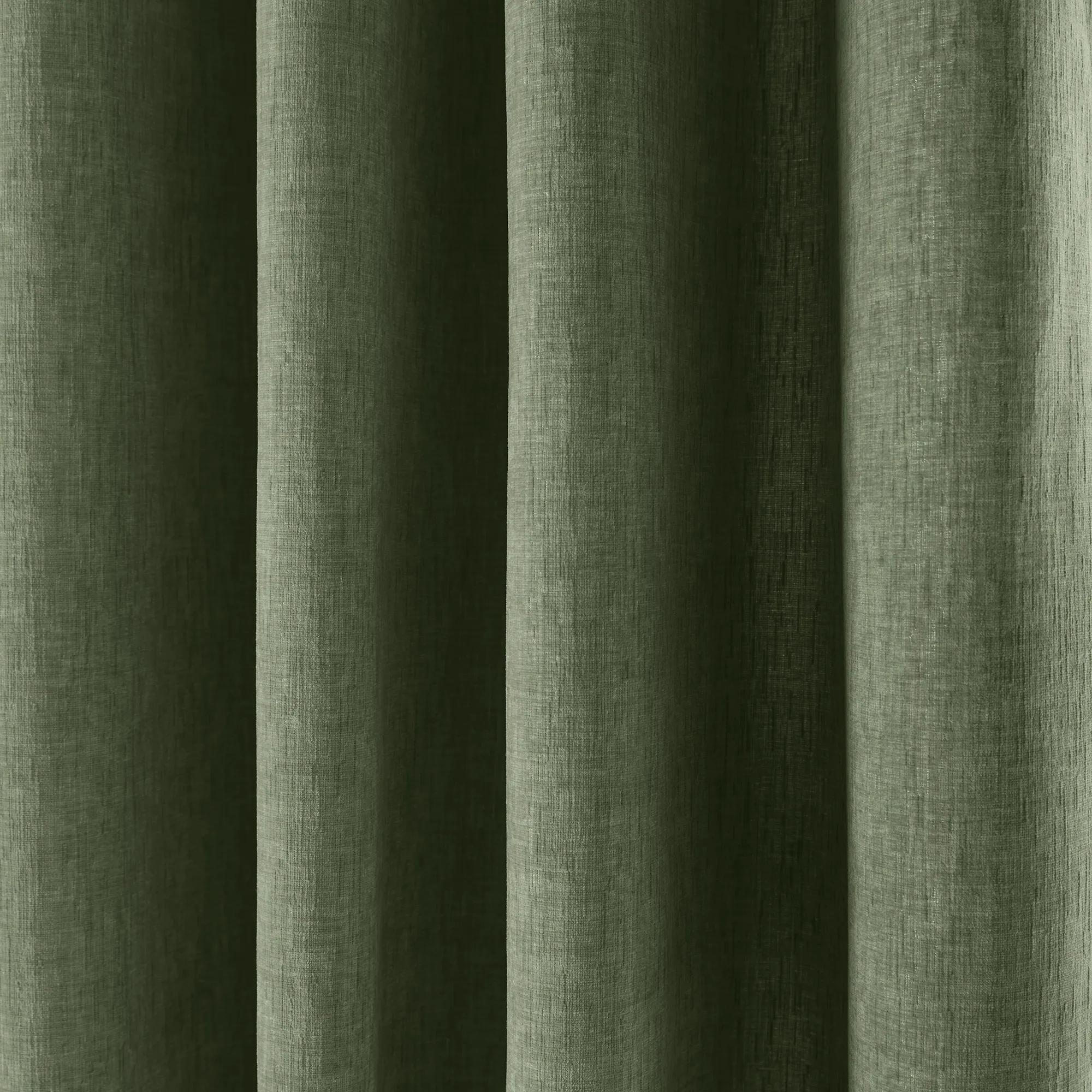 Hodge Blackout Curtain – Bouclair